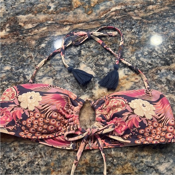 Spell & Gypsy cloud dancer bikini - Picture 7 of 11